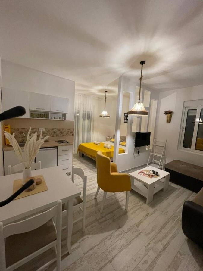 Apartments Tina Utjeha Eksteriør bilde