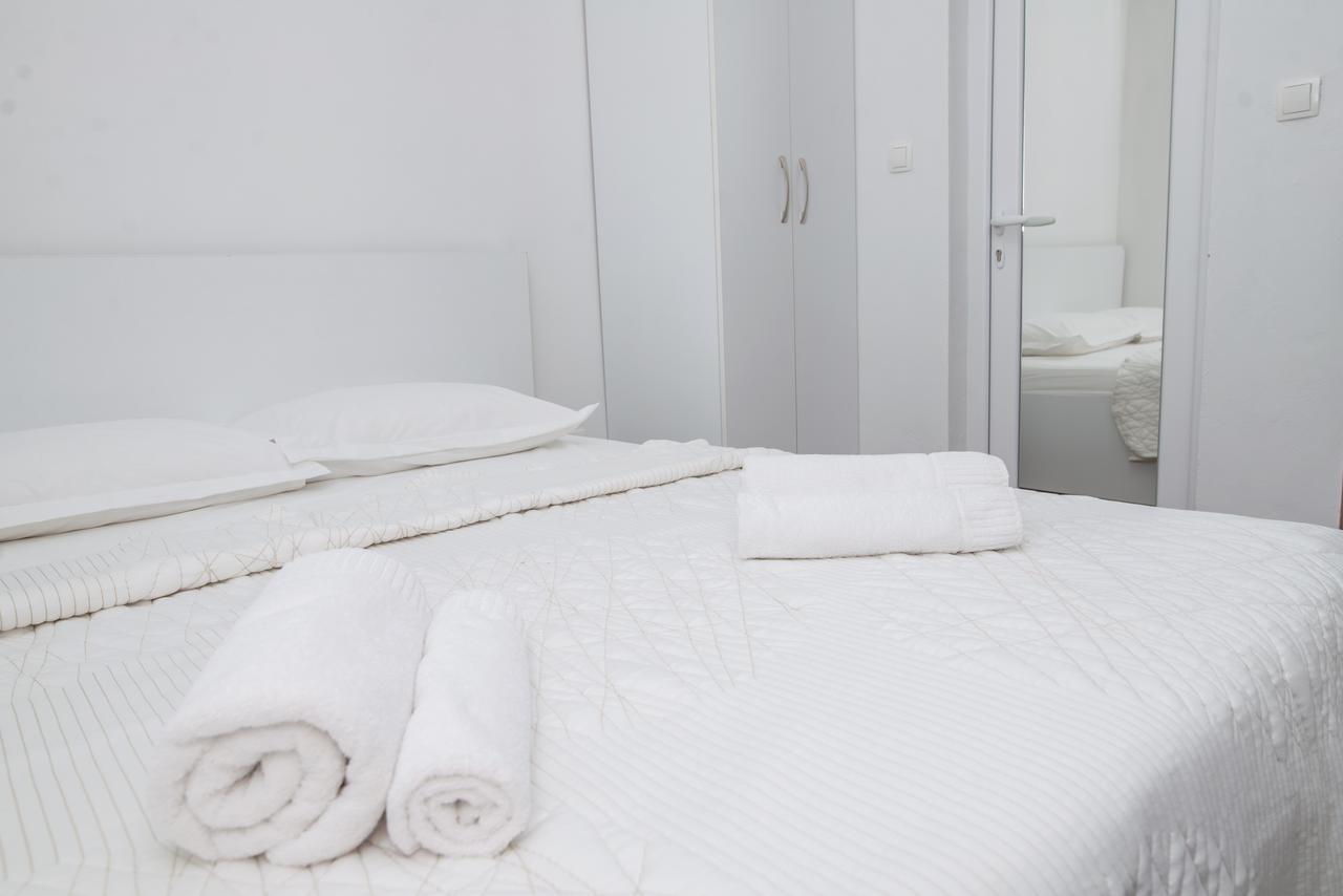 Apartments Tina Utjeha Eksteriør bilde