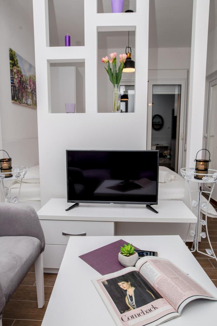 Apartments Tina Utjeha Eksteriør bilde